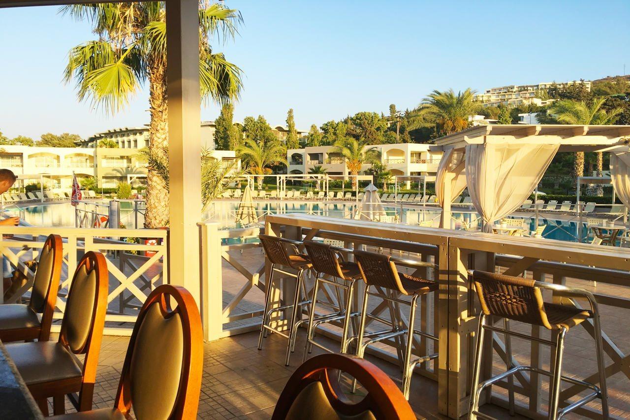 Kipriotis Maris Suites Psalidi  Esterno foto