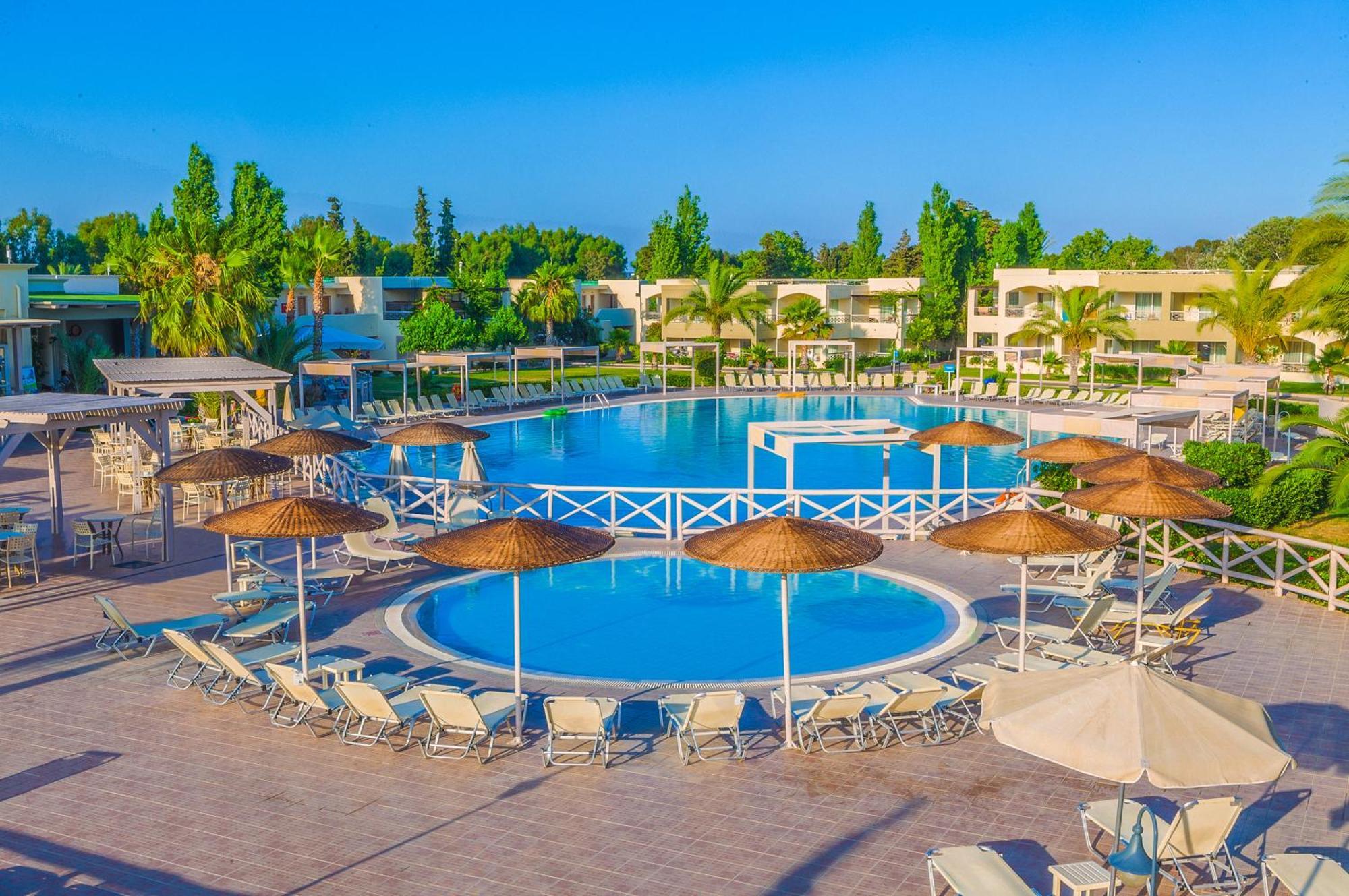 Kipriotis Maris Suites Psalidi  Esterno foto
