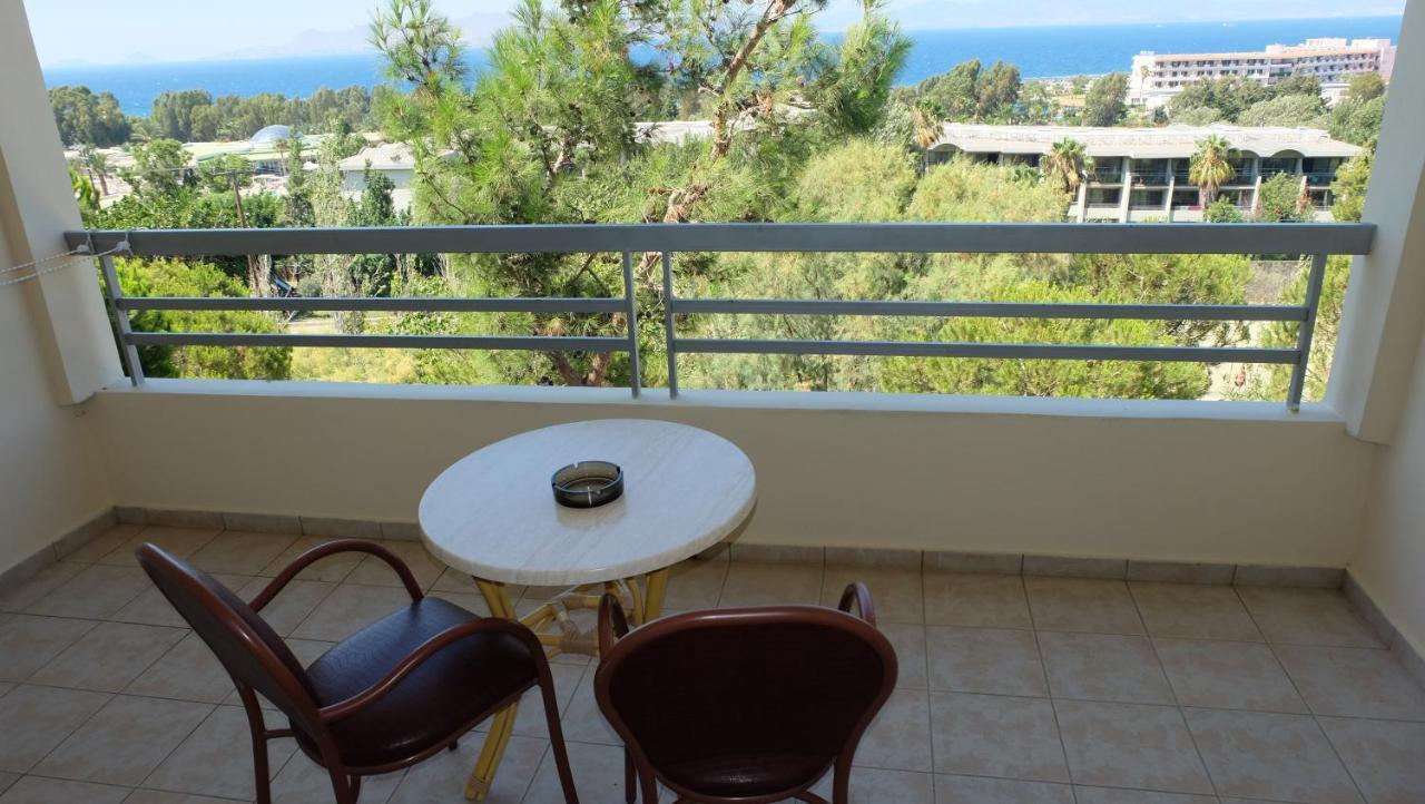 Kipriotis Maris Suites Psalidi  Esterno foto