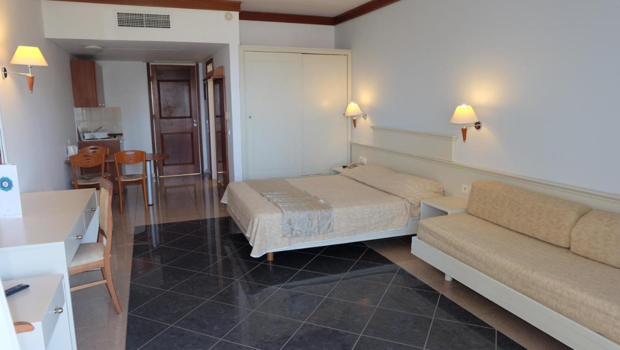 Kipriotis Maris Suites Psalidi  Esterno foto