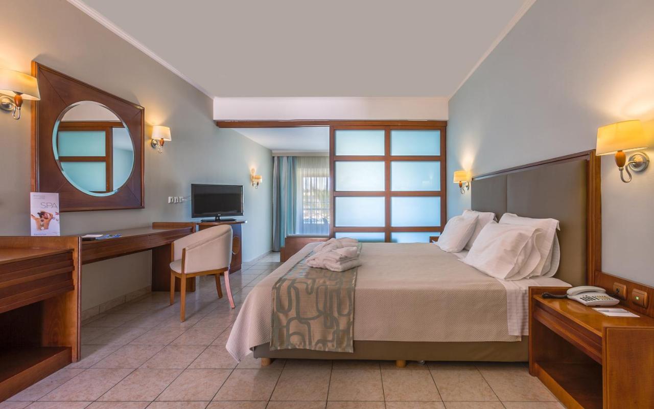 Kipriotis Maris Suites Psalidi  Esterno foto